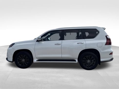 Used 2022 Lexus GX 460 Luxury w/ Sport Design Package AWD/4WD image 8