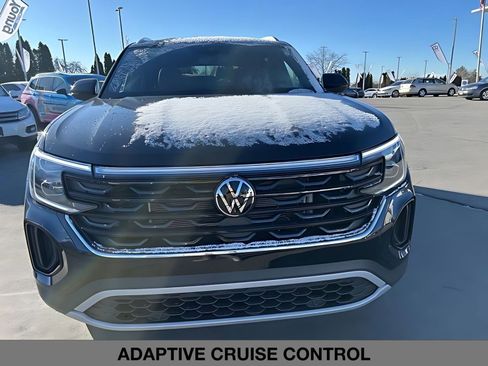 New 2026 Volkswagen Atlas Cross Sport SE AWD/4WD image 11