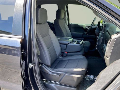 Used 2023 Chevrolet Silverado 1500 Custom AWD/4WD image 8