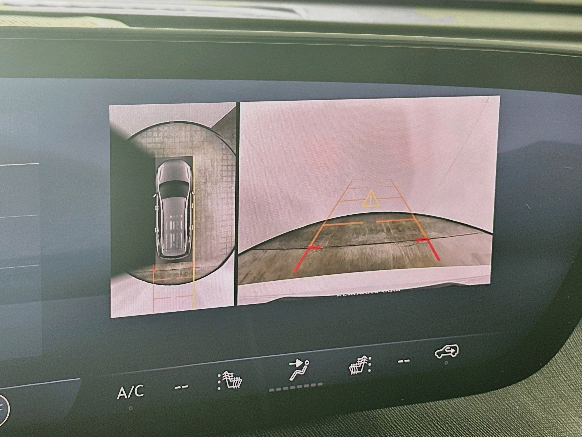 Used 2025 Buick Enclave Preferred FWD image 22