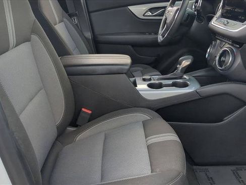 Used 2023 Chevrolet Blazer LT FWD image 18