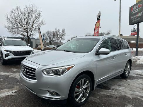 Used 2013 INFINITI JX35 AWD w/ Premium Pkg image 3