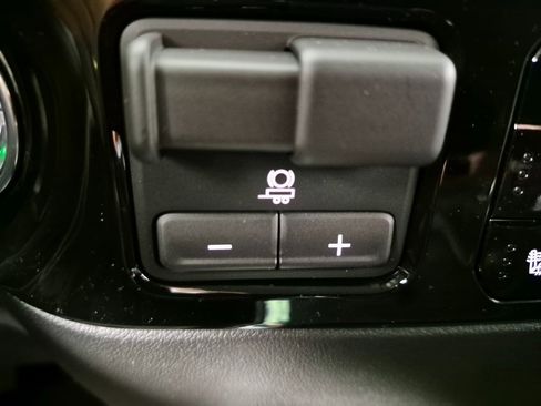 New 2026 Chevrolet Silverado 1500 LTZ w/ Z71 Off-Road Package image 24