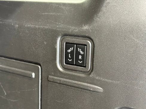 Used 2024 GMC Hummer EV 2X AWD/4WD image 6