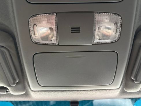 Used 2012 Toyota Tacoma PreRunner image 29