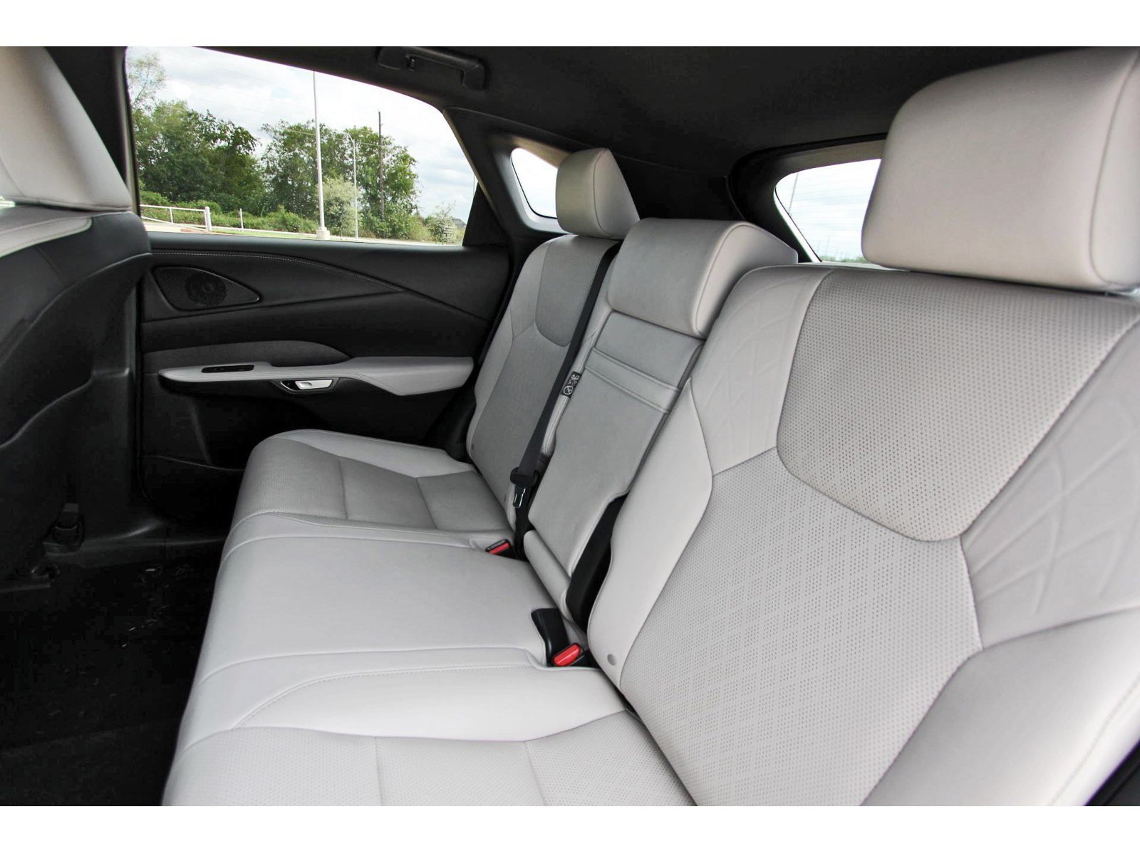 Used 2023 Lexus RX 350 Premium Plus w/ Accessory Package (Z1) FWD image 32