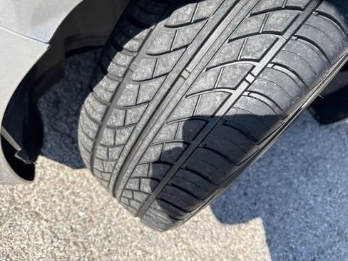 Used 2017 Ford Fusion SE w/ Fusion SE Technology Package image 7