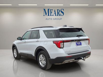 Used 2026 Ford Explorer Active w/ Active Comfort Package