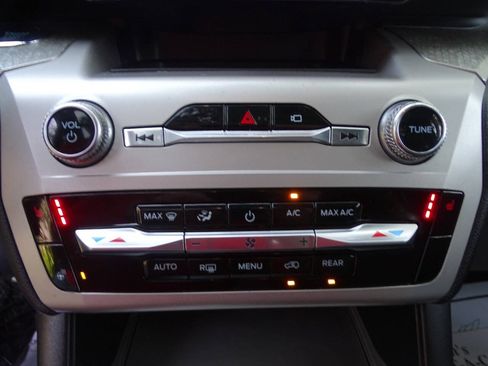 Used 2022 Ford Explorer 4WD Timberline image 35