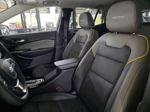 New 2026 Chevrolet Trax ACTIV w/ Sunroof Package image 22