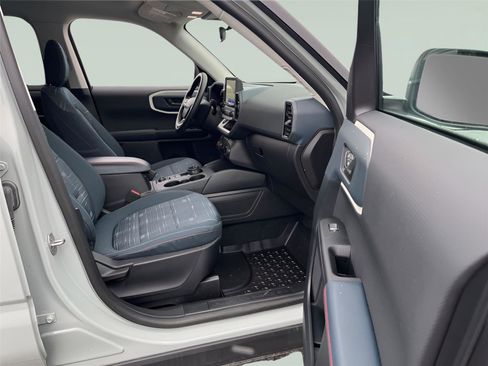 Used 2023 Ford Bronco Sport Heritage image 34