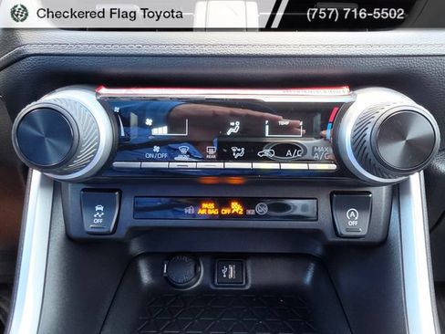 Used 2025 Toyota RAV4 LE FWD image 21