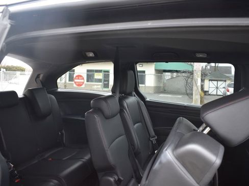 Used 2023 Honda Odyssey Sport image 28