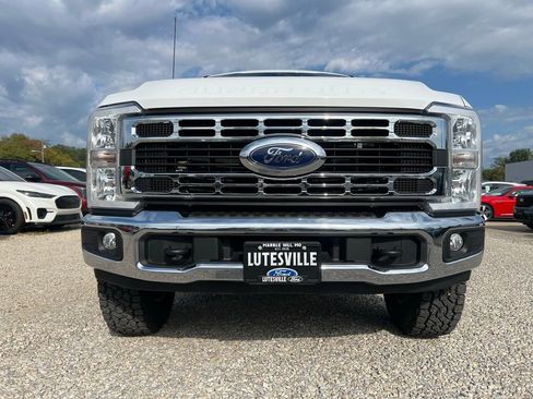 Used 2023 Ford F250 XLT w/ Tremor Off-Road Package image 3