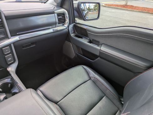 Used 2023 Ford F150 Lariat RWD image 18