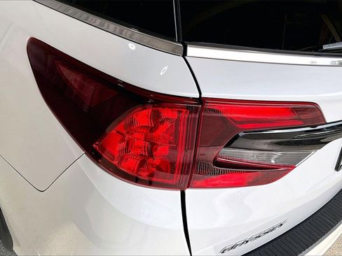 Used 2024 Honda Odyssey Sport image 29