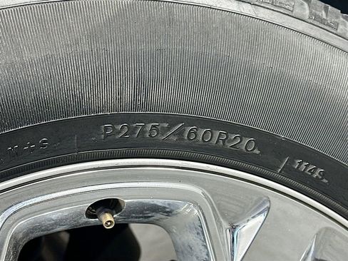 Used 2014 RAM 1500 Laramie image 30