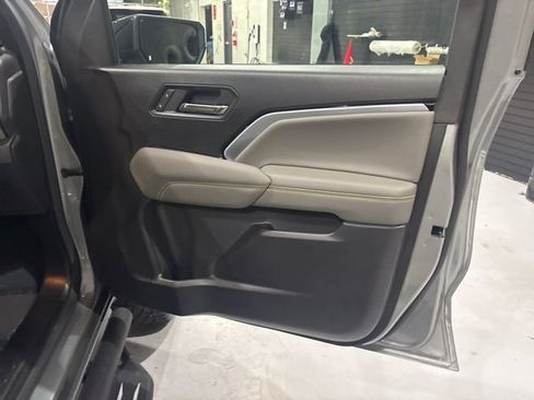 Used 2026 Chevrolet Colorado ZR2 AWD/4WD image 37