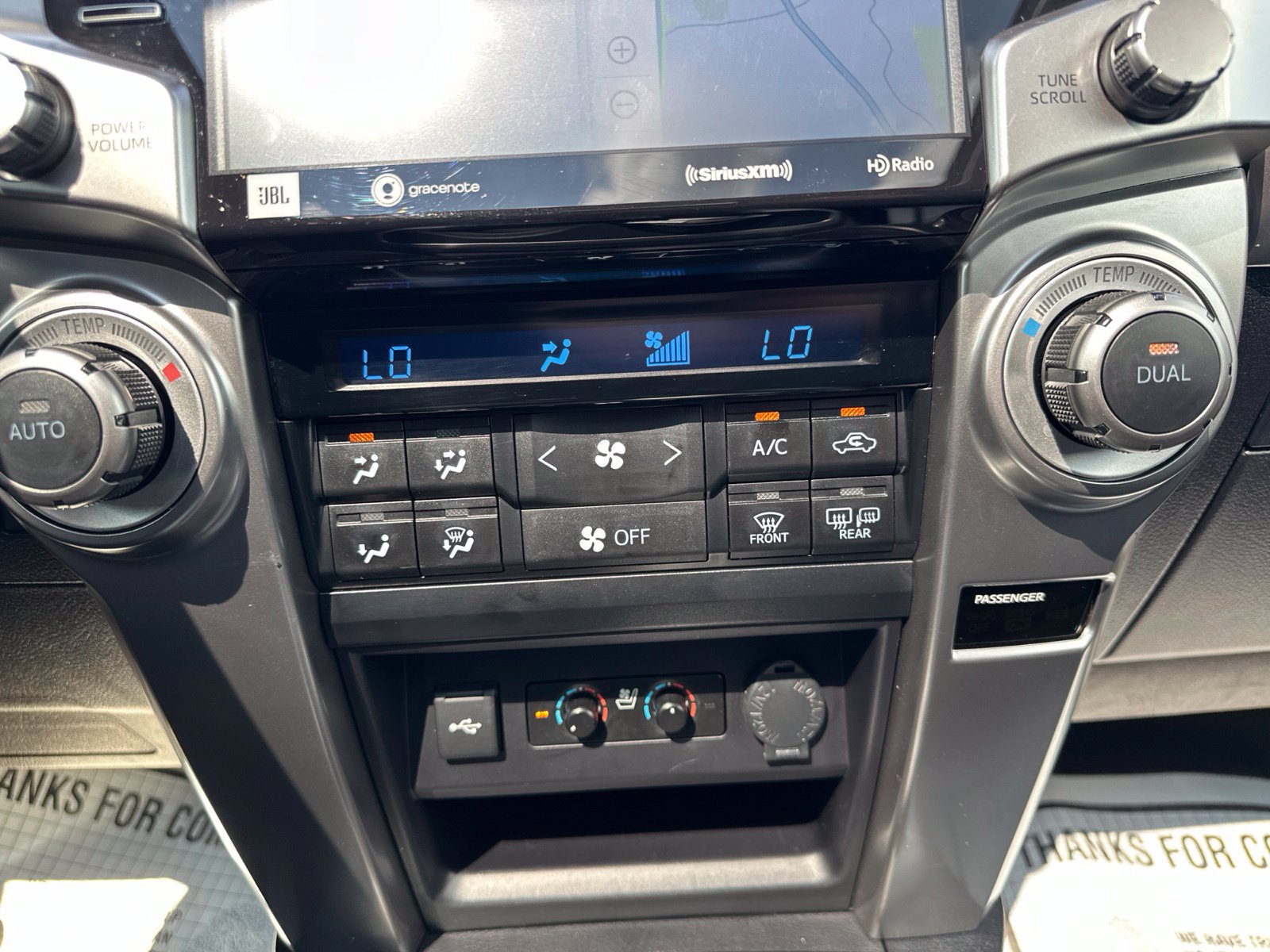 Used 2022 Toyota 4Runner Limited AWD/4WD image 68