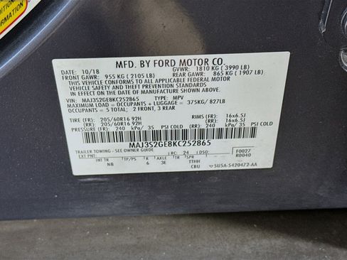 Used 2019 Ford EcoSport SE w/ SE Convenience Package FWD image 40
