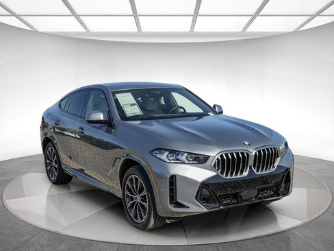 Used 2024 BMW X6 xDrive40i w/ Premium Package AWD/4WD image 5