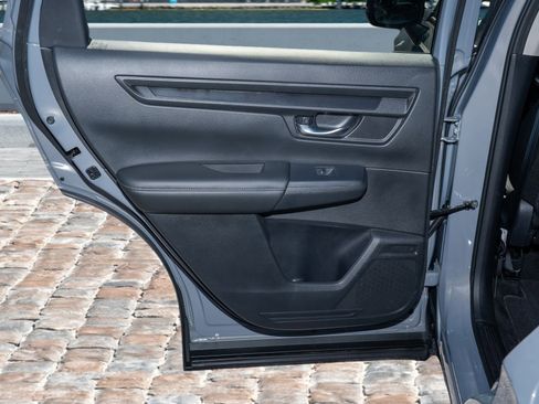 Certified 2025 Honda CR-V EX image 11