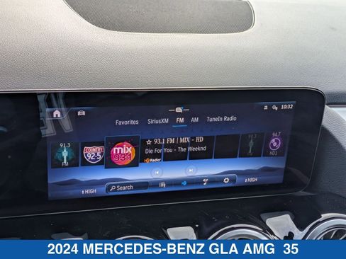 Used 2024 Mercedes-Benz GLA 35 AMG 4MATIC image 20