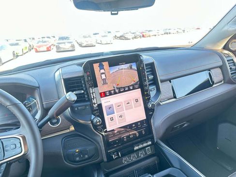 New 2026 RAM 3500 Longhorn image 32