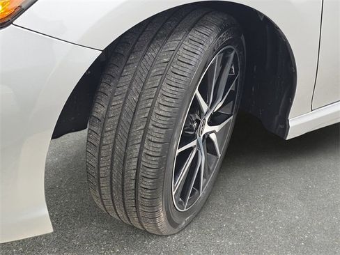 Certified 2023 Toyota Camry SE image 27