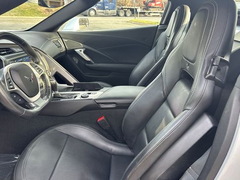 Used 2019 Chevrolet Corvette Stingray Convertible w/ 2LT Preferred Equipment Group image 23