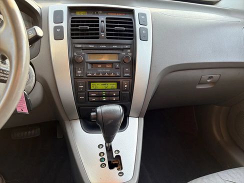 Used 2006 Hyundai Tucson 2WD image 12