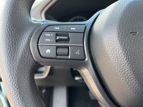 Certified 2026 Honda HR-V LX image 20