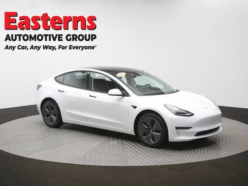 Used 2023 Tesla Model 3 Standard Range RWD image 43
