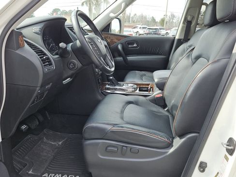Used 2020 Nissan Armada SL w/ Premium Package image 3