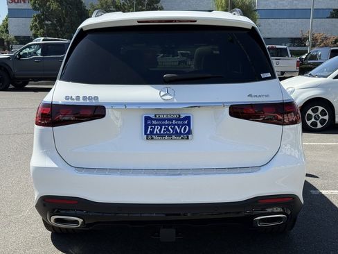 New 2025 Mercedes-Benz GLS 580 4MATIC image 5