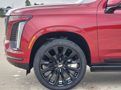 New 2026 Cadillac Escalade ESV Platinum Sport w/ LPO, ONYX Package AWD/4WD image 6