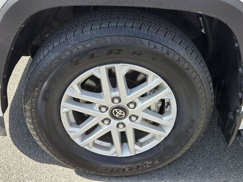 Used 2025 Toyota Sequoia SR5 image 15