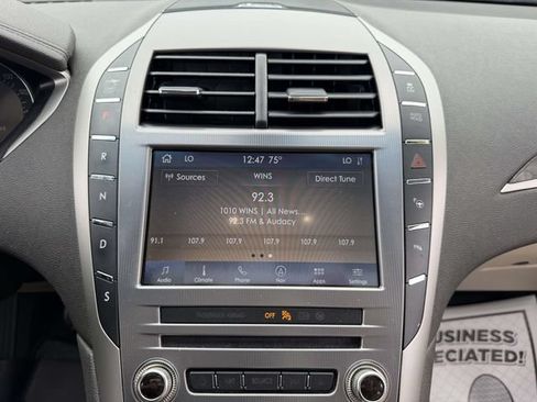 Used 2020 Lincoln MKZ Reserve FWD image 21