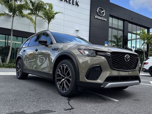 New 2025 MAZDA CX-70 Plug-In Hybrid w/ Premium Pkg image 31