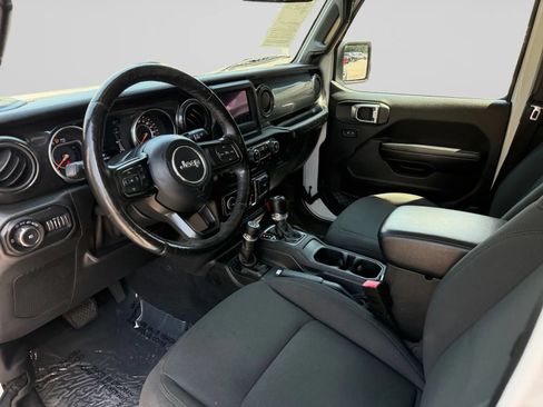 Used 2020 Jeep Wrangler Unlimited Sport AWD/4WD image 15