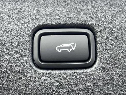New 2026 Hyundai Tucson Limited FWD image 12