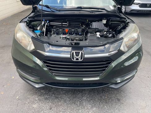 Used 2018 Honda HR-V LX image 20