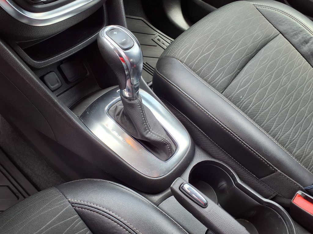 Used 2016 Buick Encore FWD image 22