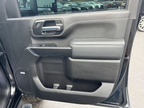 Used 2022 Chevrolet Silverado 2500 High Country w/ Z71 Off-Road Package image 28