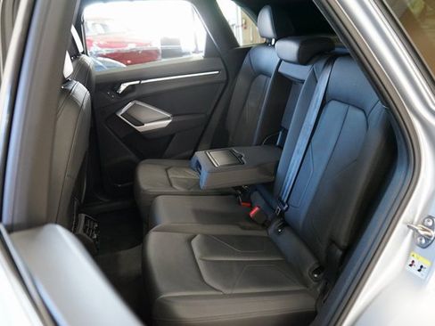 Used 2021 Audi Q3 2.0T Premium image 44