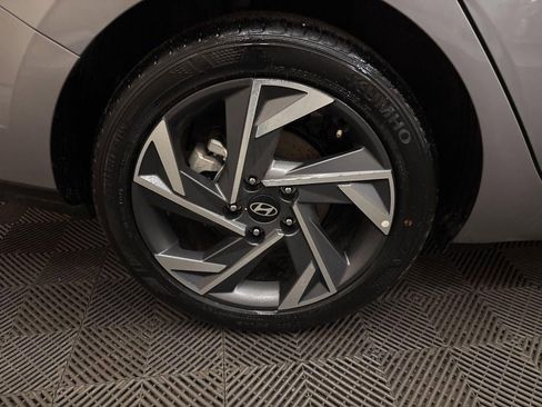 New 2025 Hyundai Elantra Sport image 24