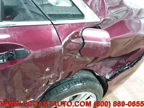 Used 2013 Lincoln MKZ image 16