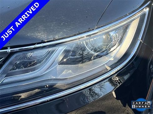 Used 2018 Lincoln MKC Reserve image 6