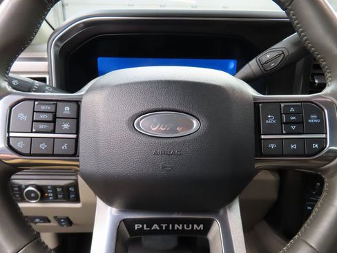 Used 2025 Ford F450 Platinum w/ Platinum Plus Package image 63