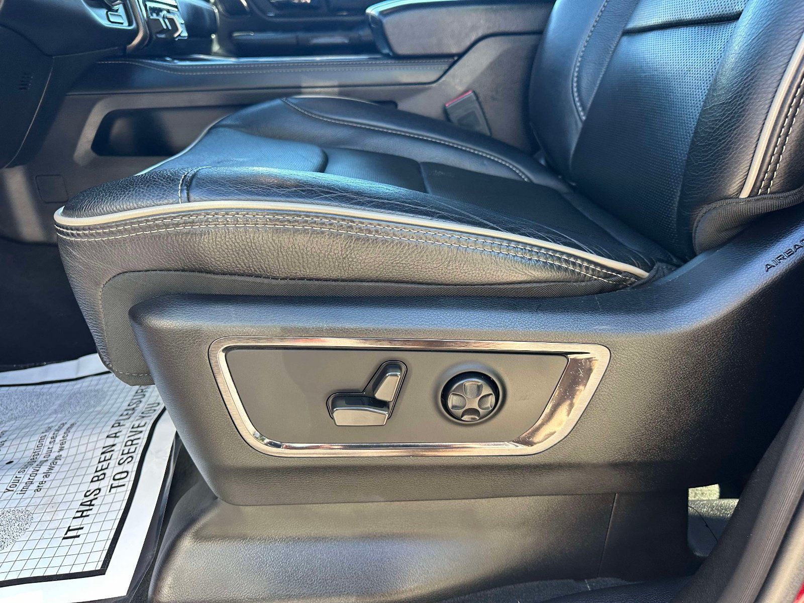 Used 2022 RAM 1500 Limited AWD/4WD image 21